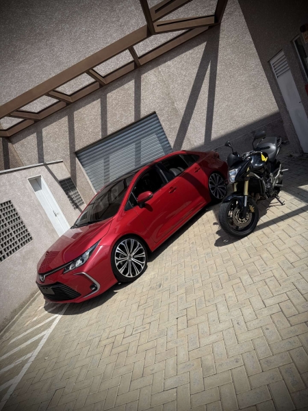 COROLLAO + HORNETERA KITZAO